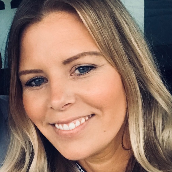 Meet your Posher, Anja - Picture 1 of 1